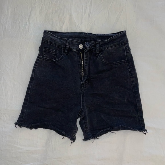 High Rise Black Jean Shorts with Fire Design Size Small/24 - Picture 2 of 4